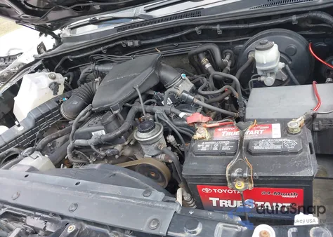 2011 Toyota Tacoma from USA, damaged, VIN 5TFUX4EN4BX007715